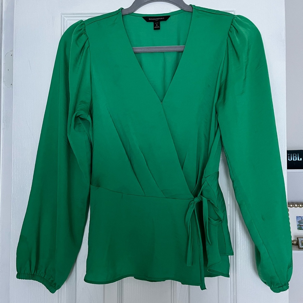 Banana Republic Green Wrap Tie Long Sleeve Top